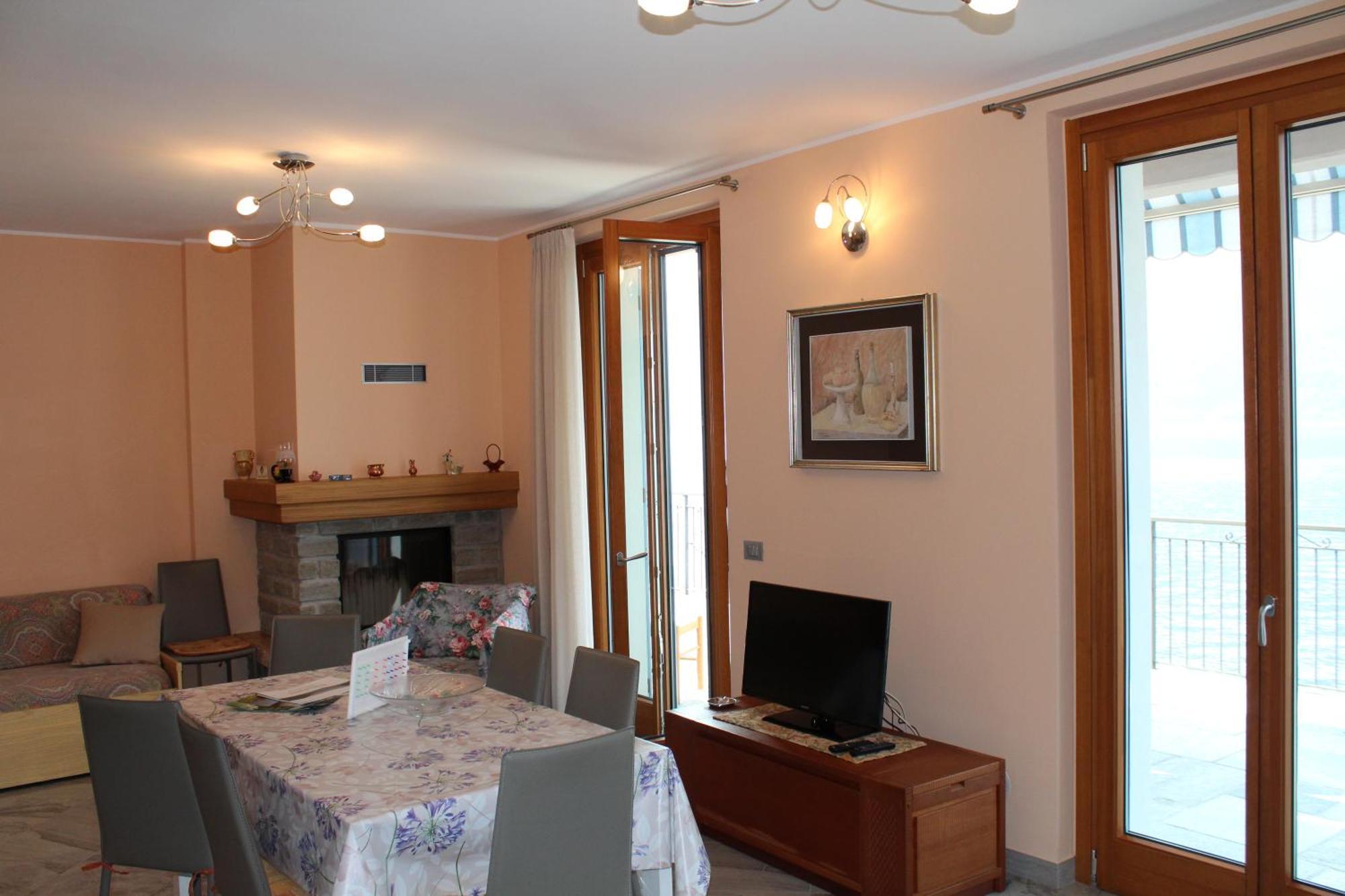 Appartamento Vista Lago - Mary Lezzeno Ngoại thất bức ảnh